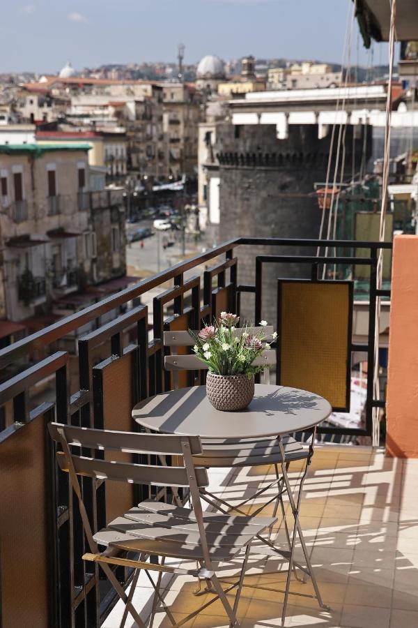 Capuana60 Couette-café